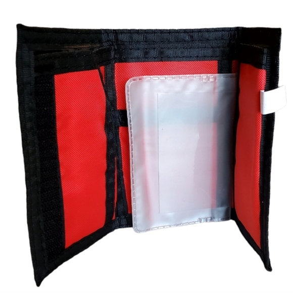 NEW Tampa Bay Bucs Wallet - Picture 3 of 4